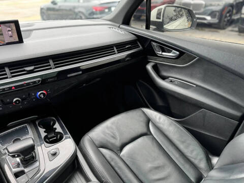 2017 Audi Q7 2.0T quattro Premium Plus