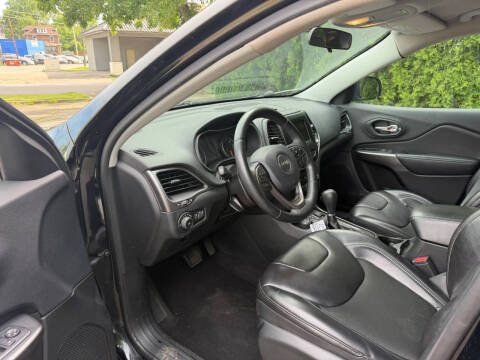 2019 Jeep Cherokee Latitude Plus