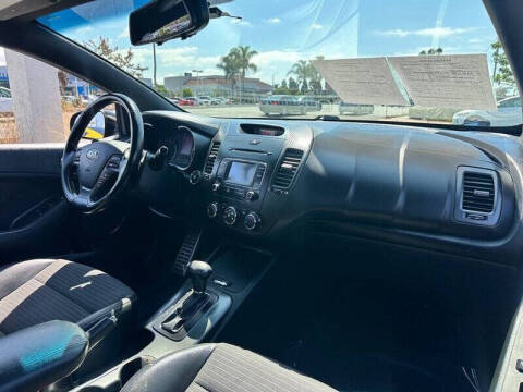 2016 Kia Forte Koup SX