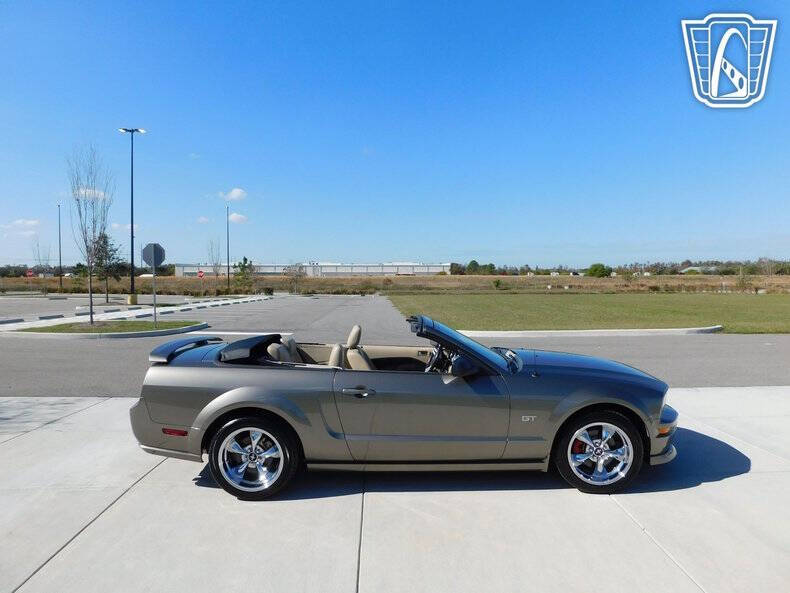 2005 Ford Mustang
