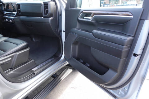 2023 GMC Sierra 1500 Elevation Standard