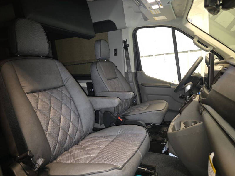 2026 Ford Transit 250