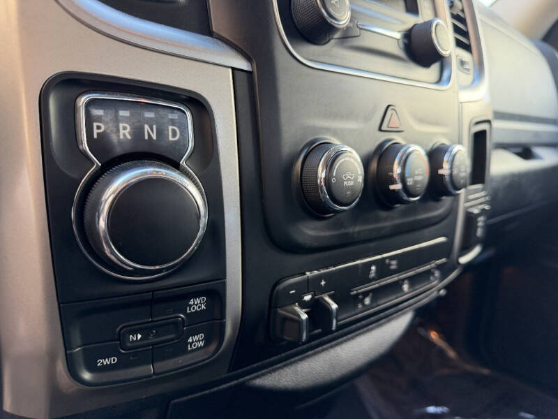 2015 RAM 1500 SLT