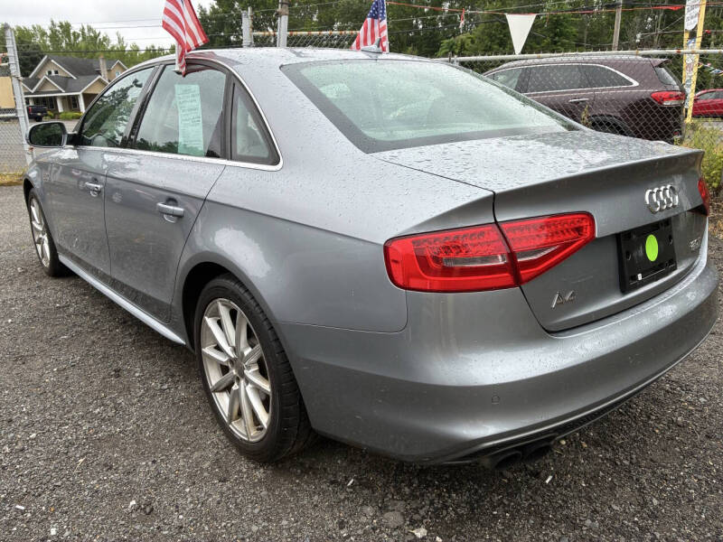 2015 Audi A4 2.0T quattro Premium Plus