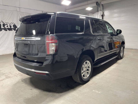 2024 Chevrolet Suburban LT