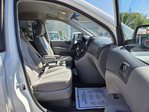 2010 Kia Sedona