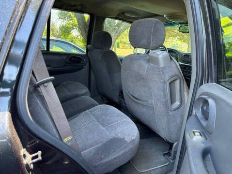 2004 Chevrolet TrailBlazer LT