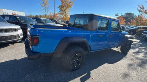 2026 Jeep Gladiator Sport