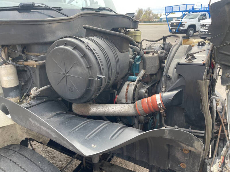 2004 International DuraStar 4300