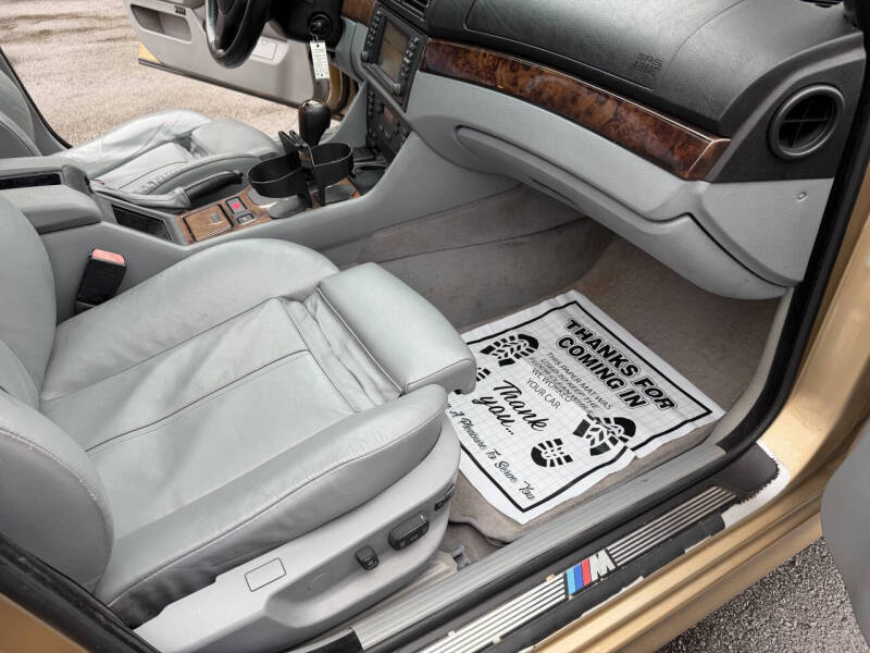 2003 BMW 5 Series 540i