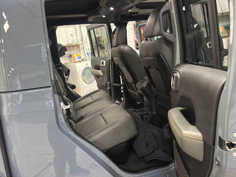 2024 Jeep Gladiator Mojave X