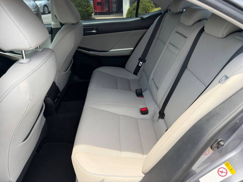 2015 Lexus IS 250