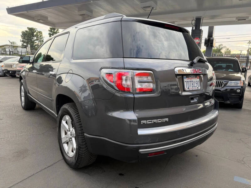2014 GMC Acadia SLE-2