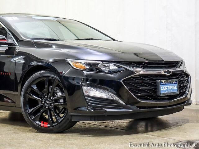 Used 2022 Chevrolet Malibu 1LT with VIN 1G1ZD5ST4NF142137 for sale in Tinley Park, IL