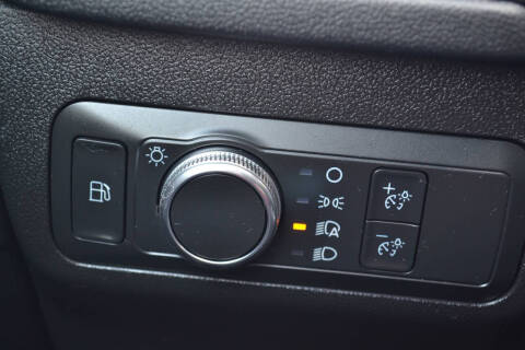 2022 Ford Escape Hybrid SE