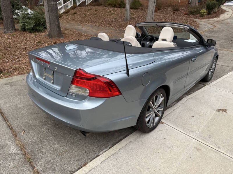 2011 Volvo C70 T5