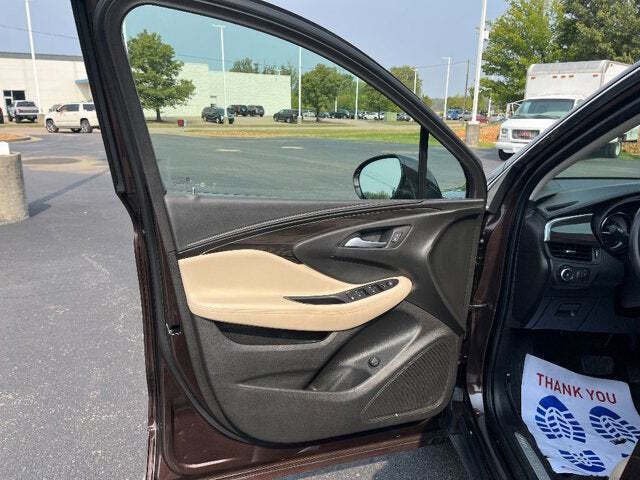 2020 Buick Envision 27