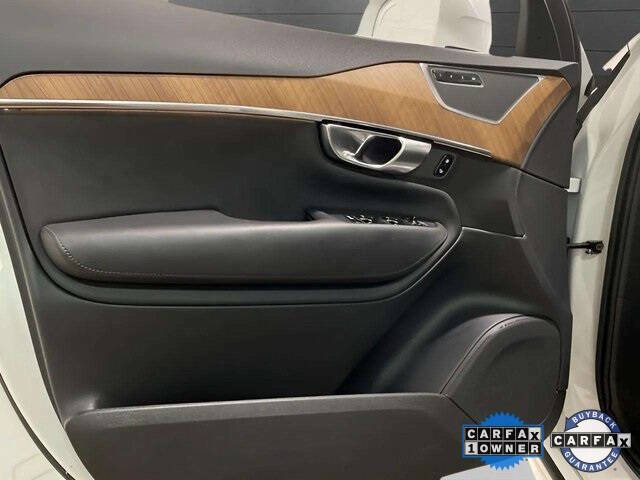 2025 Volvo XC90 B6 Plus Bright Theme 7P