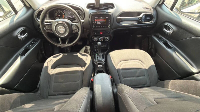2017 Jeep Renegade Altitude