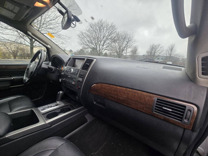 2012 Nissan Armada Platinum