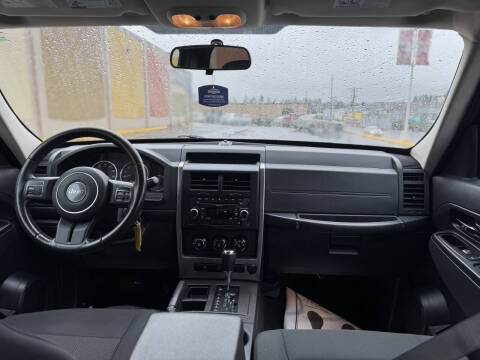 2011 Jeep Liberty Sport