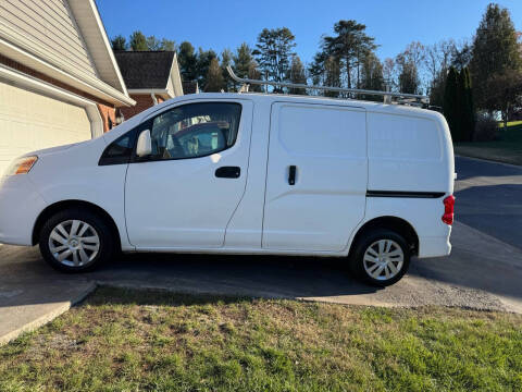 2014 Nissan NV200 for sale at Knoxville Wholesale in Knoxville TN