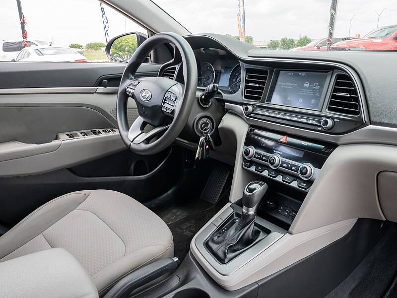 2020 Hyundai Elantra