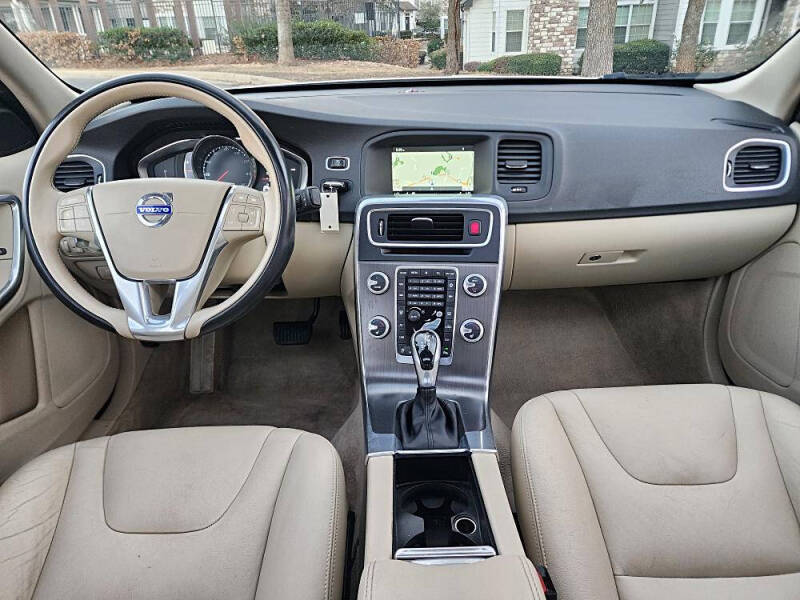 2016 Volvo S60 T5 Drive-E Premier