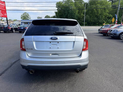 2013 Ford Edge SE
