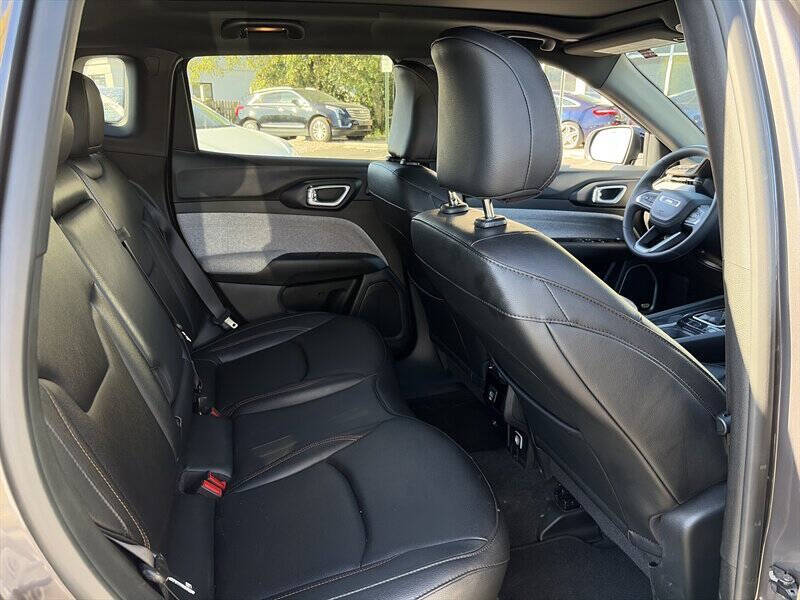 2024 Jeep Compass Latitude Lux