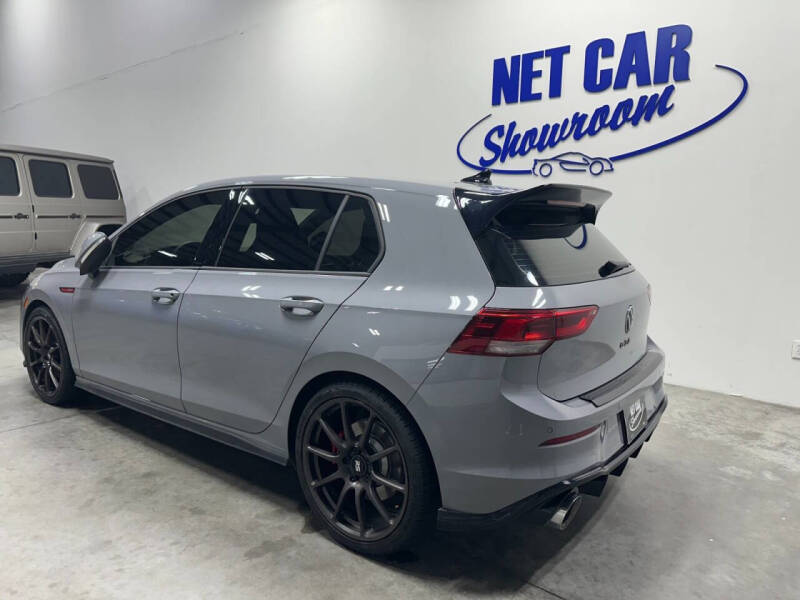 2024 Volkswagen Golf GTI SE