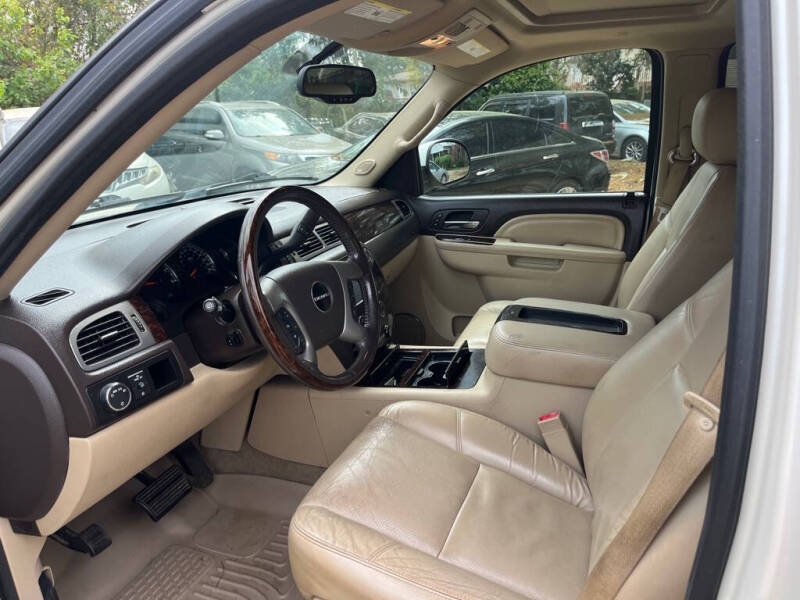 2012 GMC Yukon XL Denali