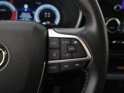 2025 Toyota Highlander XSE