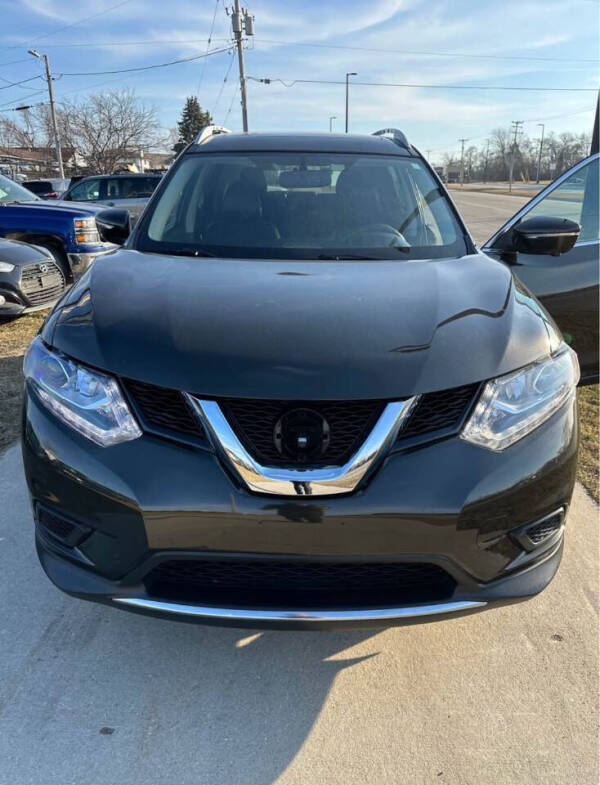 Used 2015 Nissan Rogue SL with VIN 5N1AT2MV5FC812863 for sale in Oak Creek, WI