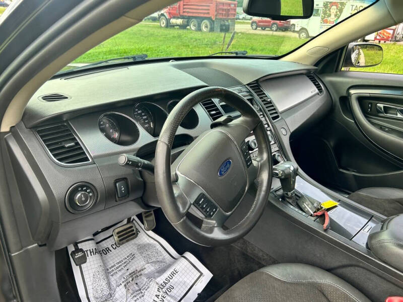 2011 Ford Taurus SHO