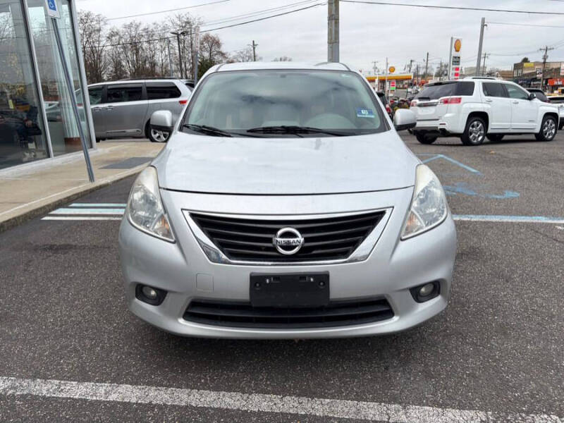 2012 Nissan Versa