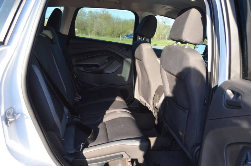 2014 Ford Escape S