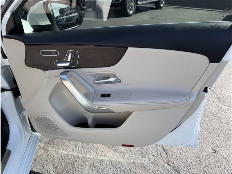 2019 Mercedes-Benz A-Class A 220