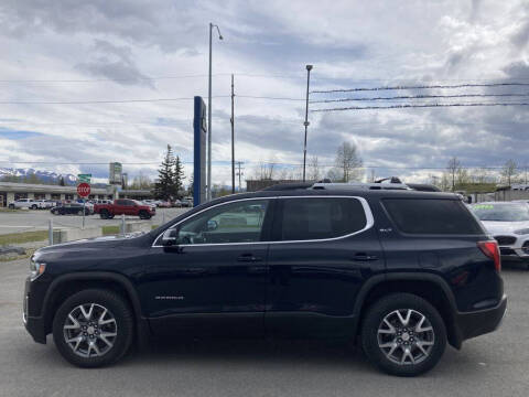 2022 GMC Acadia SLT
