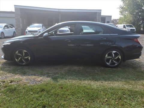 2023 Hyundai Elantra Hybrid Limited