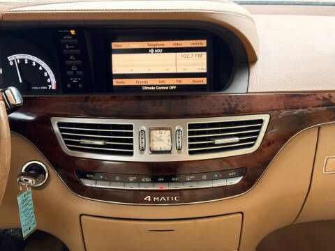 2012 Mercedes-Benz S-Class S 550 4MATIC