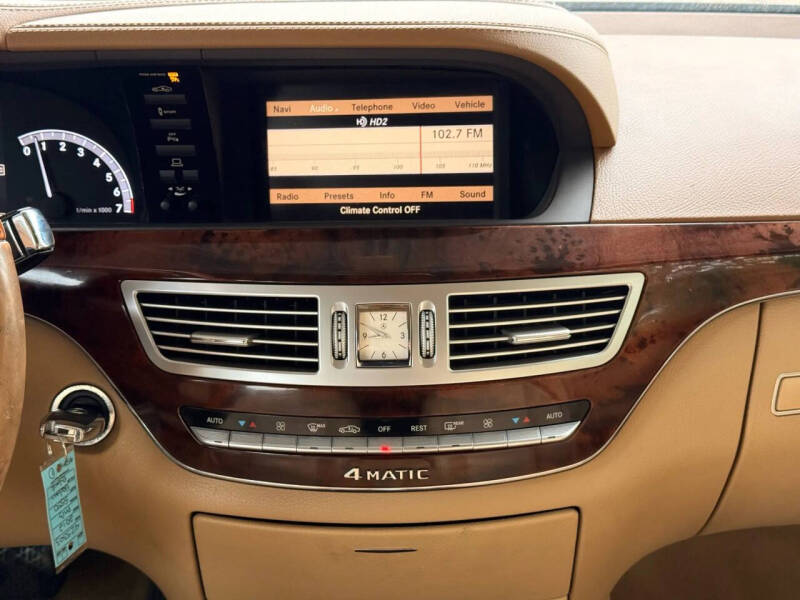 2012 Mercedes-Benz S-Class S 550 4MATIC