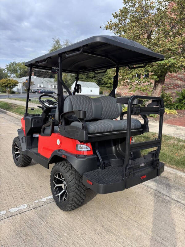 2025 Denago EV Nomad XL