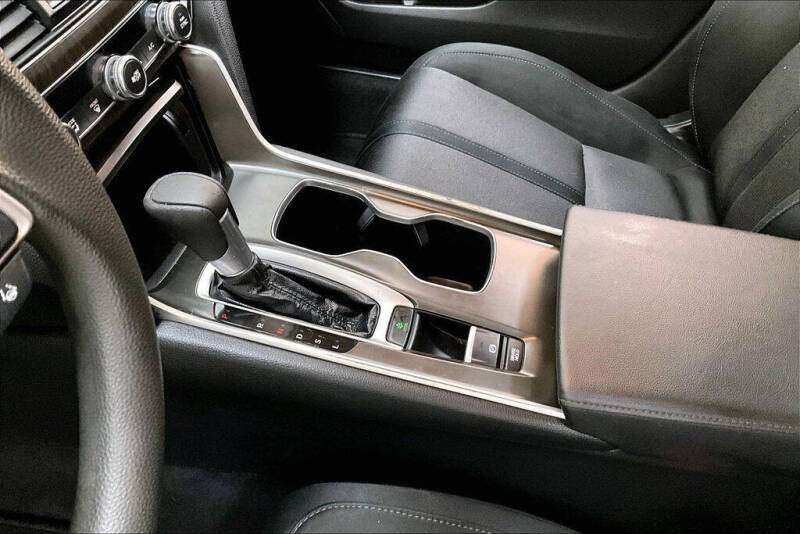 2019 Honda Accord EX