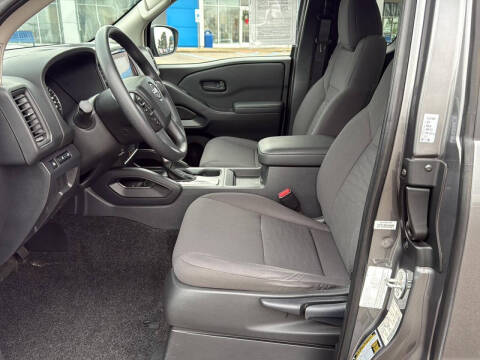 2022 Nissan Frontier S