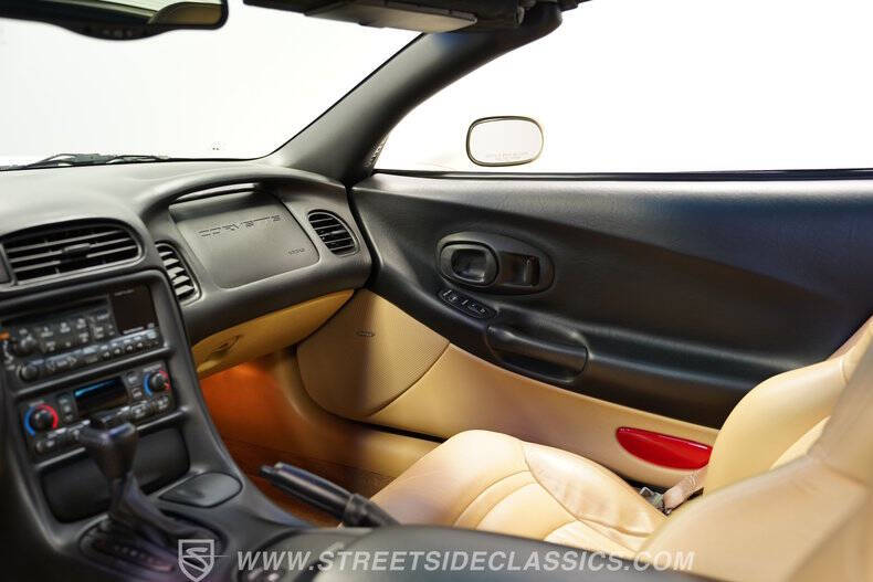 2001 Chevrolet Corvette
