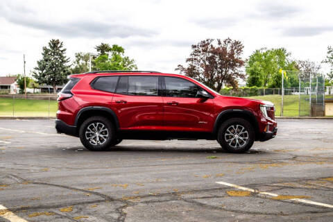 2024 GMC Acadia AT4