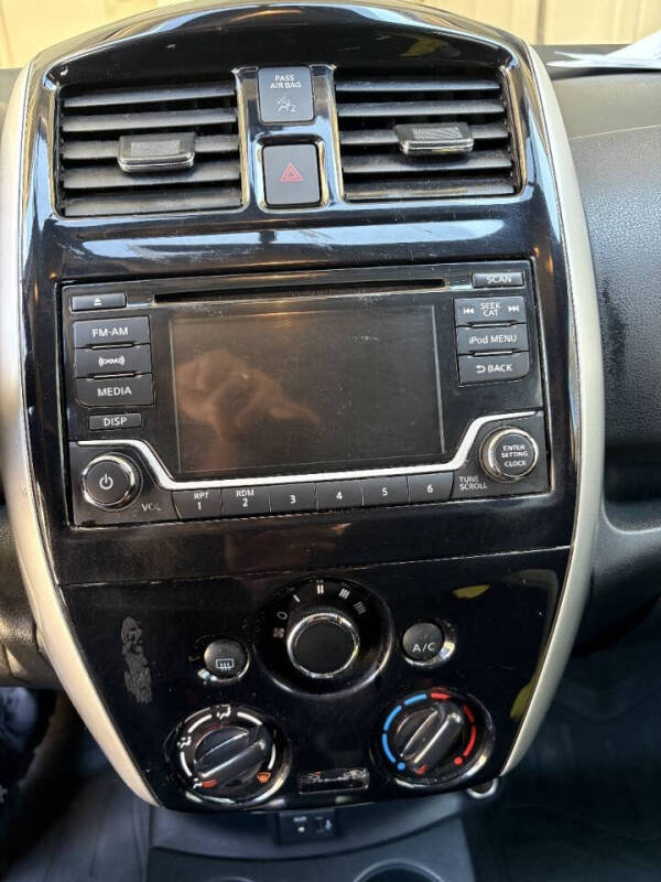 2018 Nissan Versa Note SV