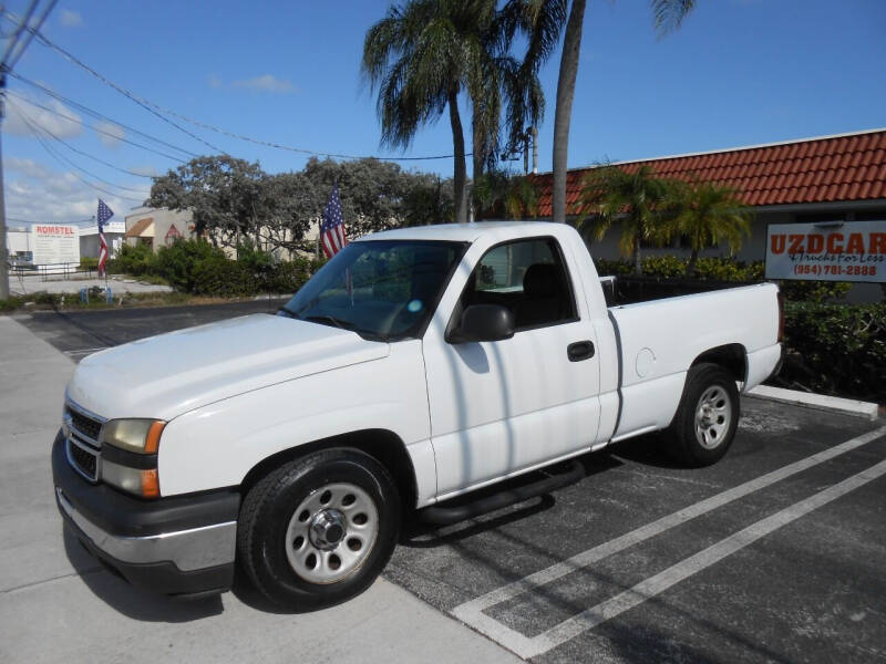 2007 Chevrolet Silverado 1500 Classic for sale at Uzdcarz Inc. in Pompano Beach FL