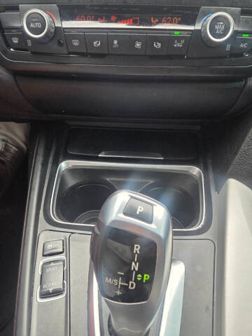 2015 BMW 3 Series 320i